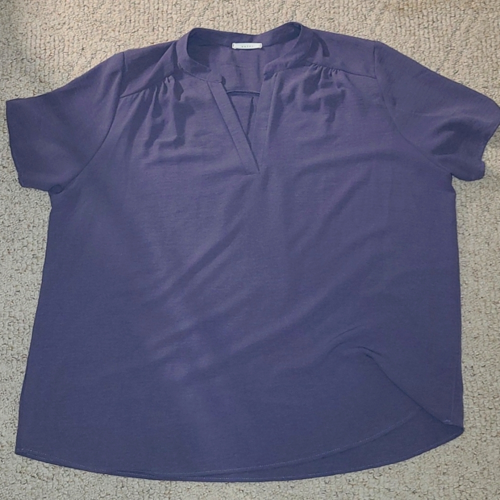 Women's nice top